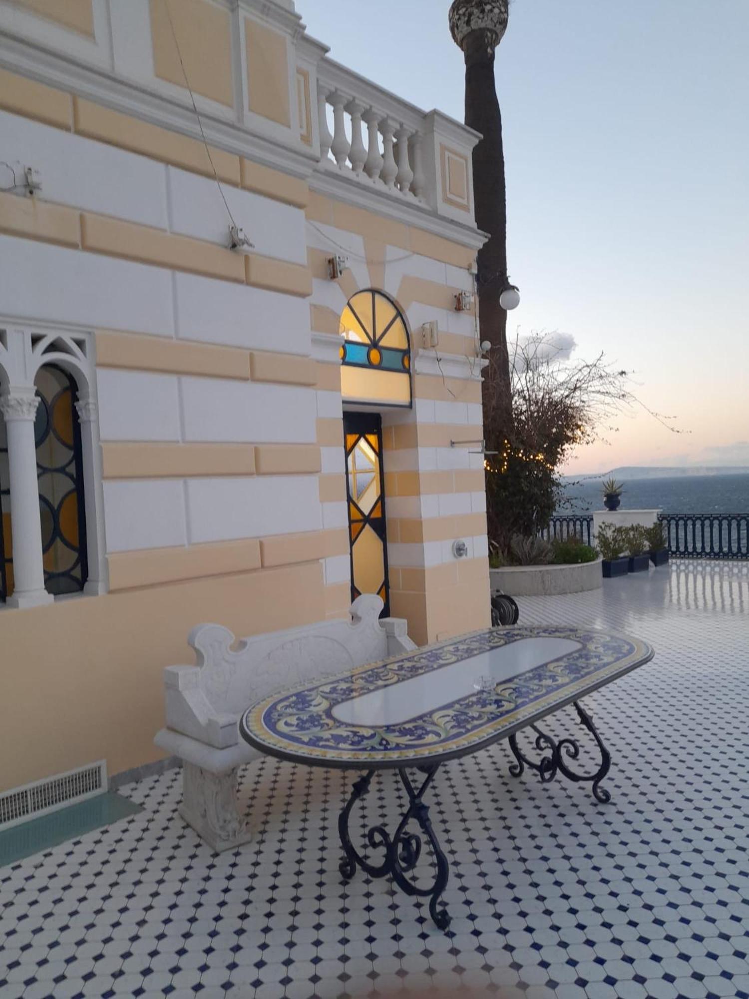 Villa La Terrazza Suites Península Sorrentina Exterior foto